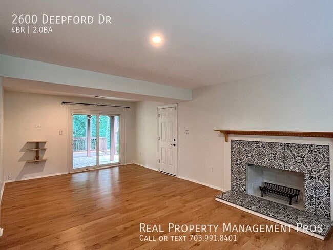 Building Photo - 2600 Deepford Dr