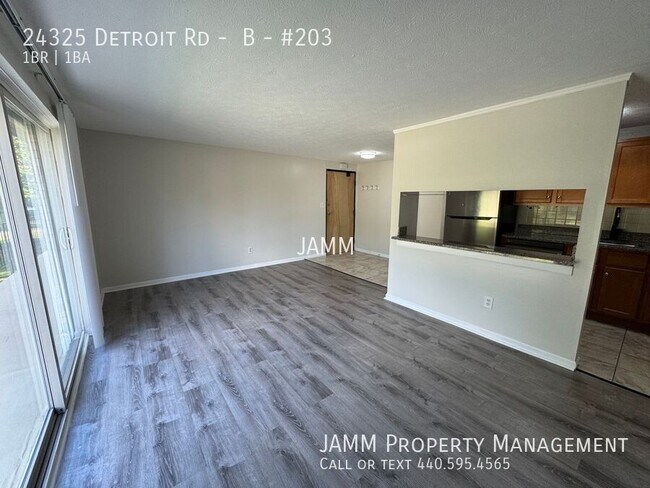Building Photo - 24325 Detroit Rd