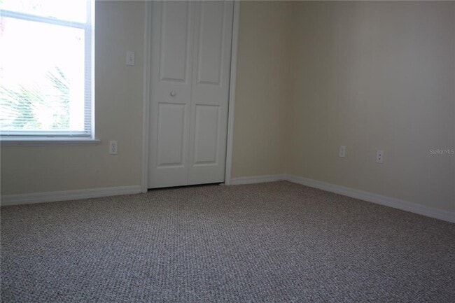 Building Photo - 5703 Legacy Crescent Pl