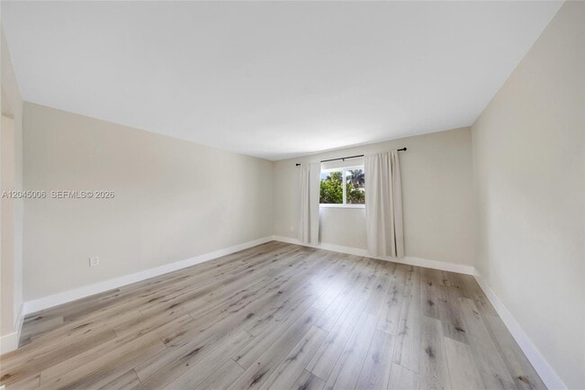 Building Photo - 20 NW 87th Ave