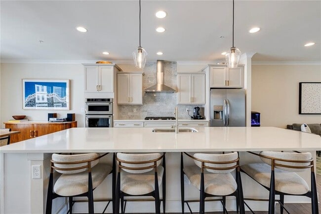 Building Photo - 842 Stonehill Ln
