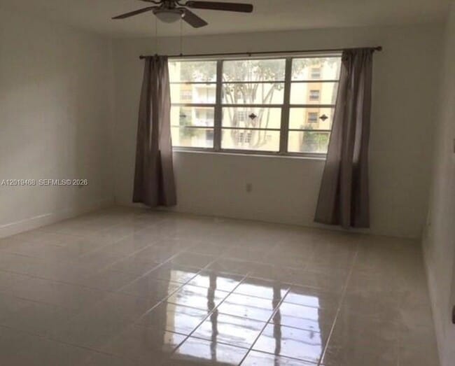 Building Photo - 6950 Miami Gardens Dr