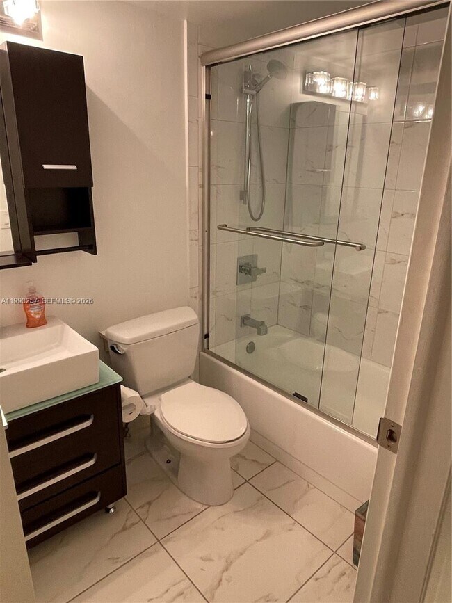 Building Photo - 2301 S Ocean Dr