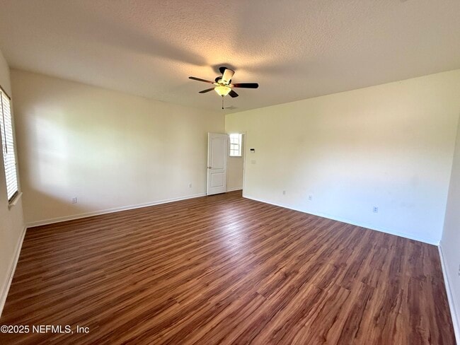 Building Photo - 2080 Trailing Pines Way