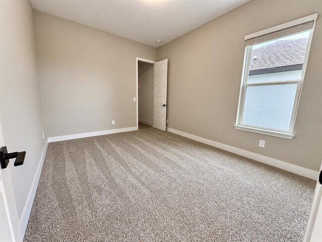 Building Photo - 16477 Silver Brook Wy