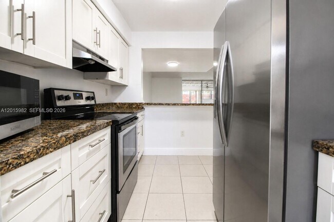Building Photo - 6326 SW 139th Ct