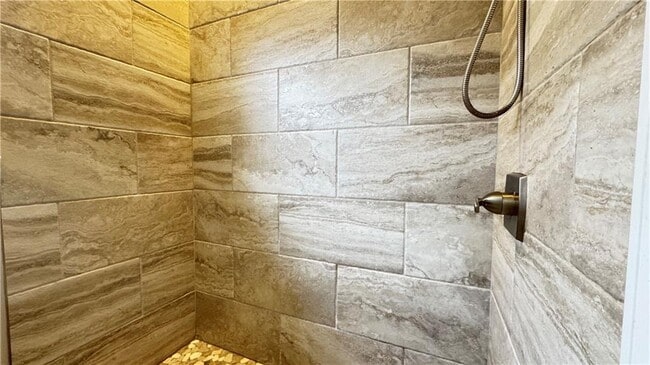 Building Photo - 7195 Devonhall Way