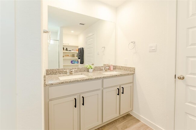 Building Photo - 31714 Brandon Ml Trl