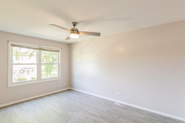 Building Photo - 205 Winfield Ct