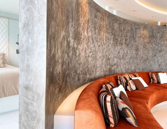 Building Photo - Designer Luxury. Iconic Views. Extraordinary Living.