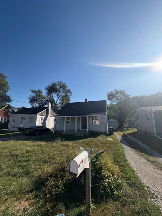 Building Photo - House for Rent - Spacious 4 bed home with ...