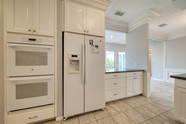 Building Photo - 10919 Villa Lea Ln