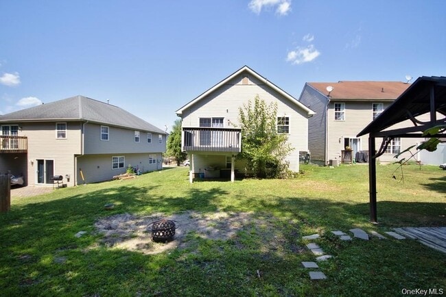 Building Photo - 346 Angelo Dr