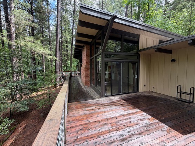 Building Photo - 16498 Cobb Blvd