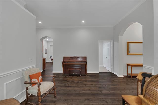 Building Photo - 967 Winged Foot Dr