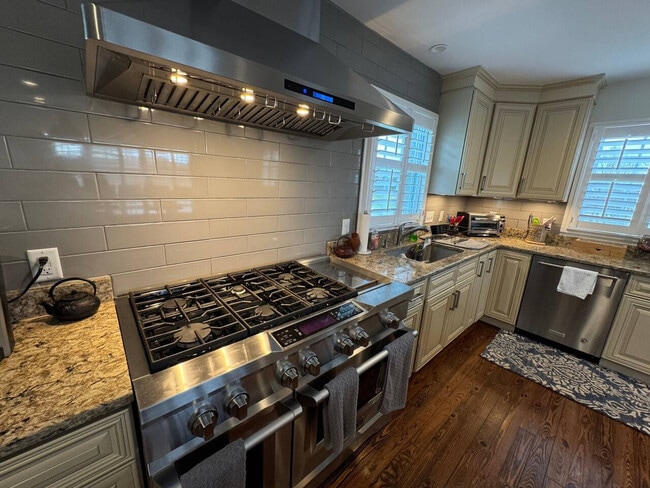 Building Photo - 16615 Spotswood Trail