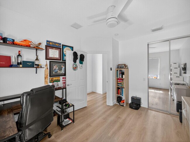 Building Photo - 2785 E Community Dr