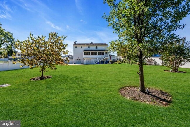 Building Photo - 721 Rancocas Ave