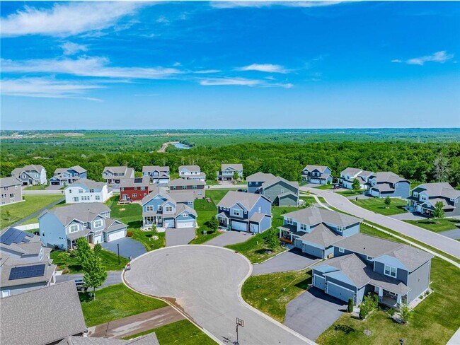 Building Photo - 140X Ironwood Ct