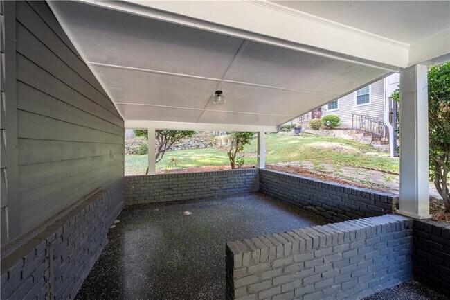 Building Photo - 3144 Flamingo Dr