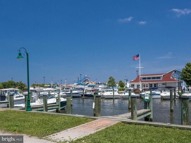 Building Photo - 8022 Forest Ridge Dr