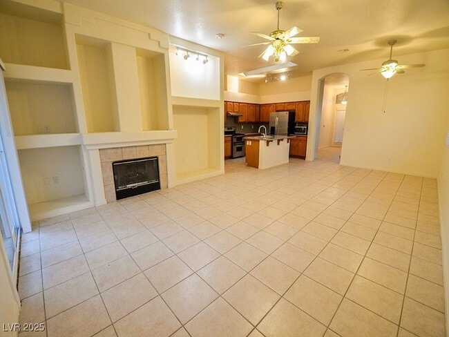 Building Photo - 401 Madison Taylor Pl
