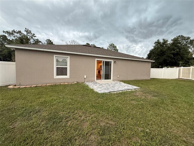 Building Photo - 44 Pineapple Dr