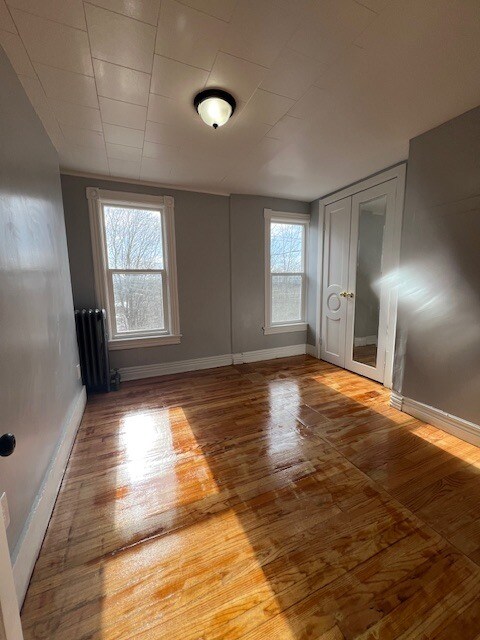 Building Photo - 300 Locust Ave