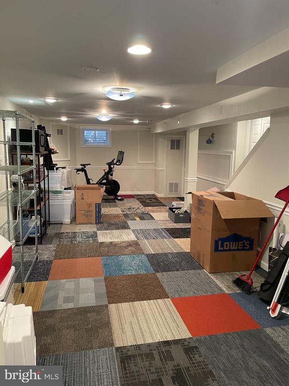 Building Photo - 4411 Edgefield Rd