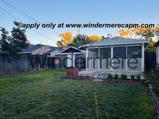 Building Photo - Charming 4 bedroom Home in Tahoe Park w/ EV Charger!!