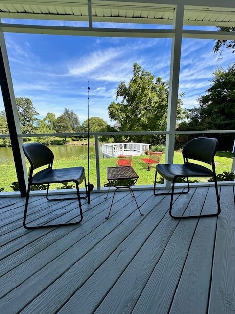 Building Photo - 215 Blackwell Rd