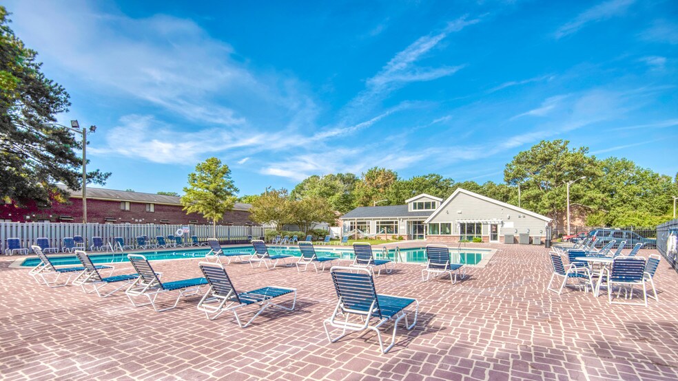 Pool Area - The Grove Greenville