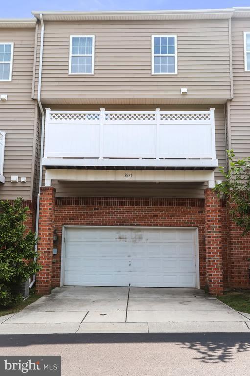 Building Photo - 8871 Purple Iris Ln