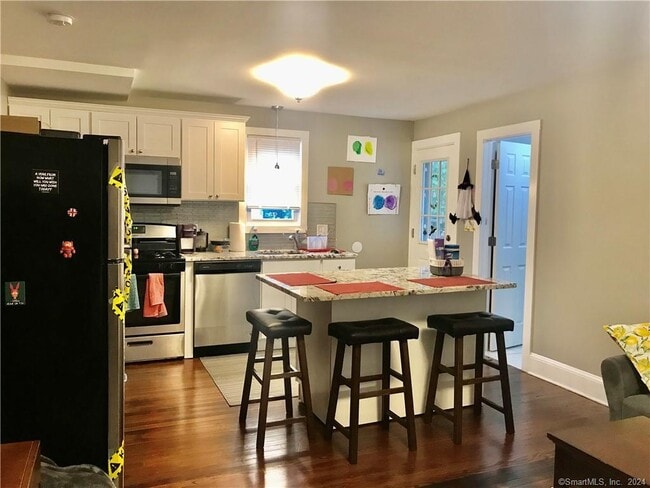 Building Photo - 2677 Dixwell Ave