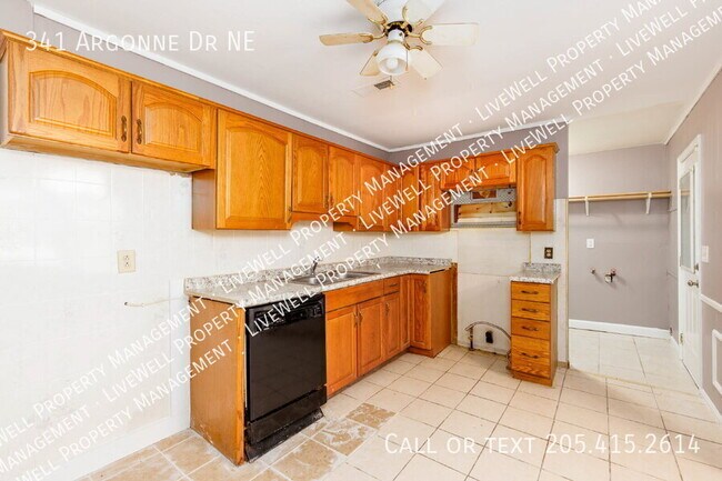 Building Photo - 341 Argonne Dr NE