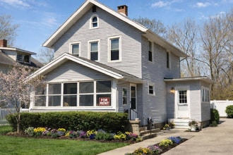 Building Photo - 3 Bedroom House- COMING SOON!