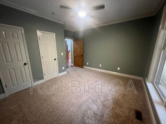 Building Photo - 168 Timberlake Dr