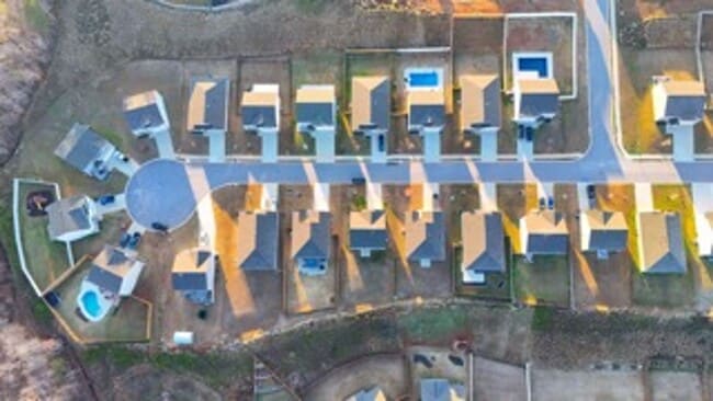 Building Photo - 4 Bedroom Home in Pendleton, SC