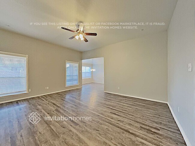 Building Photo - 512 Bretts Way