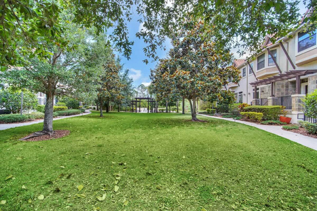 Building Photo - 14590 Damai Ln
