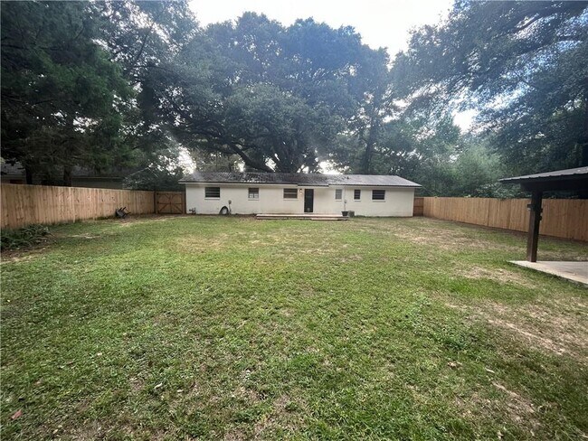 Building Photo - 30770 Cemetery Rd