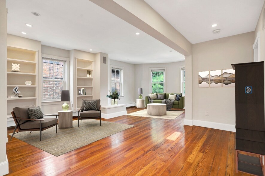 Building Photo - 151 Highland St