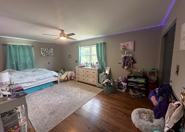 Building Photo - Spacious Single-Family Rental Home in Convenient Cincinnati Location