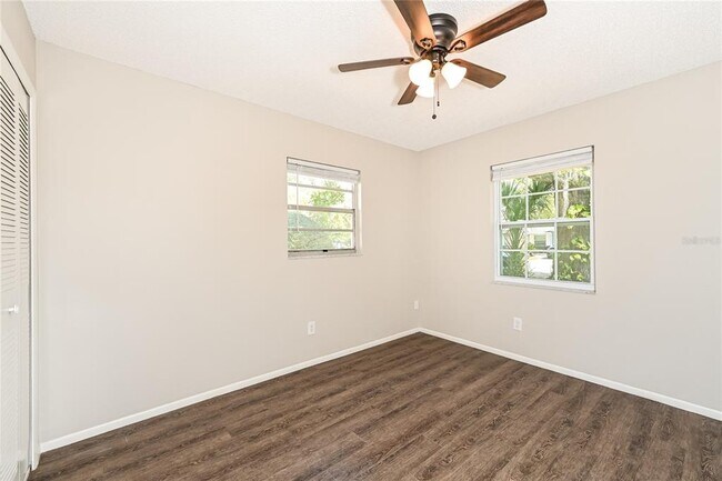 Building Photo - 436 Pomona Dr