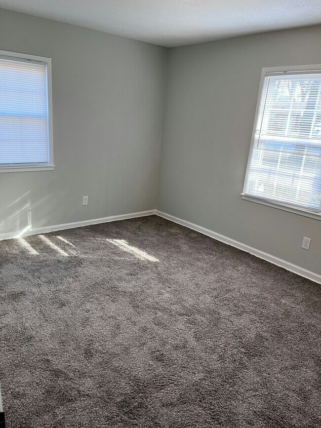 Building Photo - 3625 Flint St