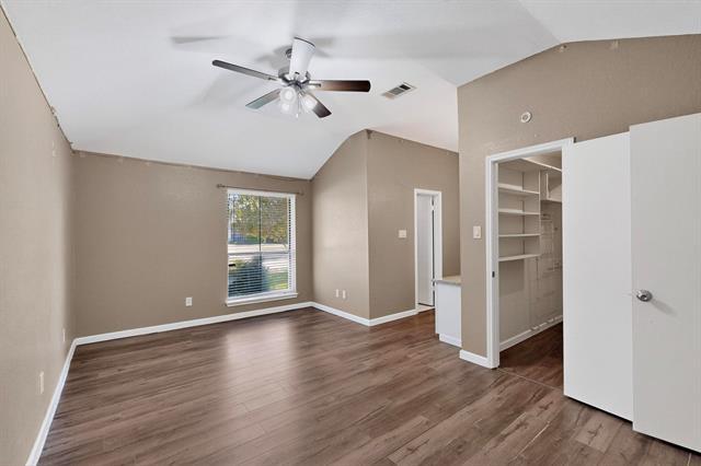 Building Photo - 2305 Jamie Dr