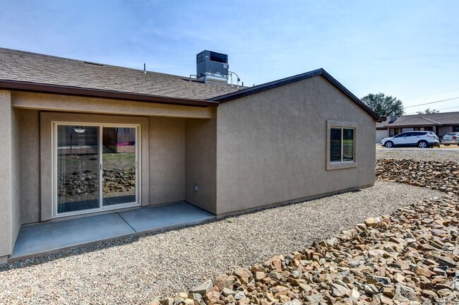 Building Photo - 3850 E Teri Ct