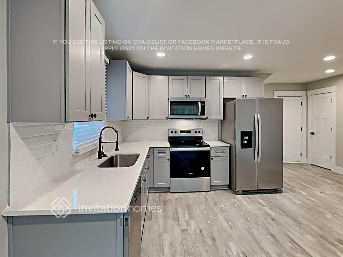 Building Photo - 524 W Main St