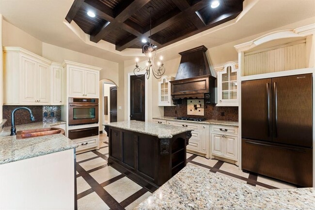 Building Photo - 9735 Coyote Creek Dr