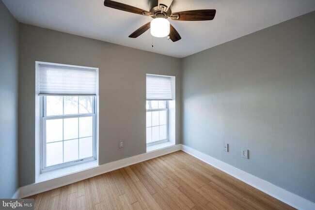 Building Photo - 1814 Christian St